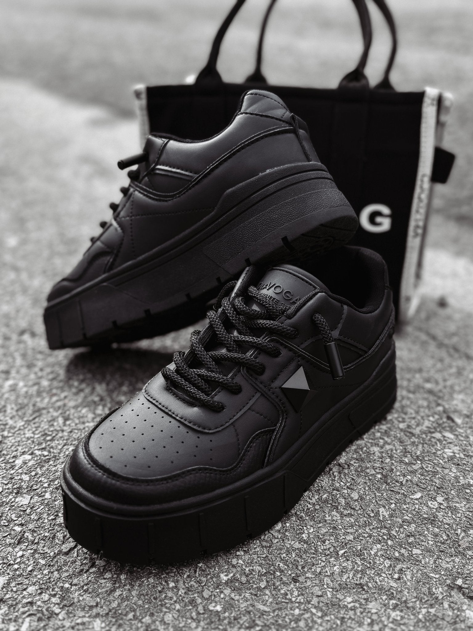 O la voga 'Off White' Shoes - Valentina Boutique