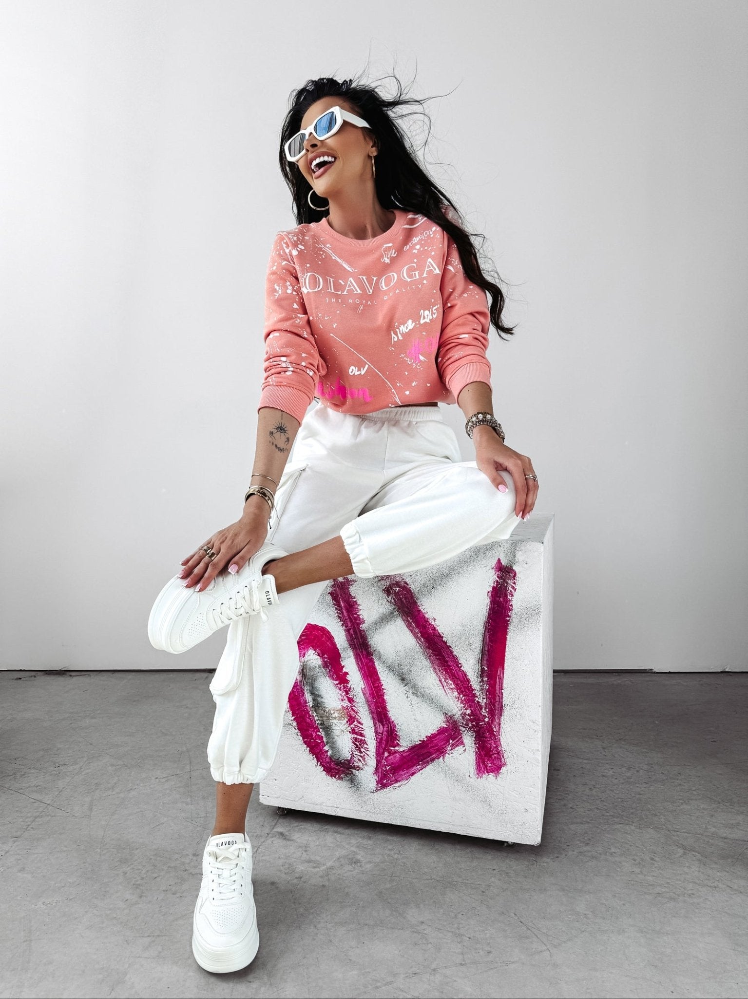 O la Voga Urban Sweater - Valentina Boutique